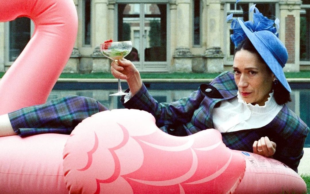 Lady (dir. Samuel Abrahams)